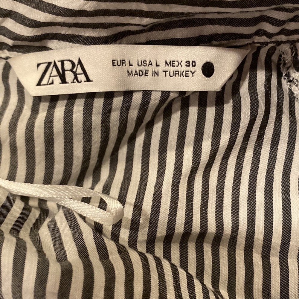 Large Zara blue/gray button down stripe shirt - Picture 3 of 3